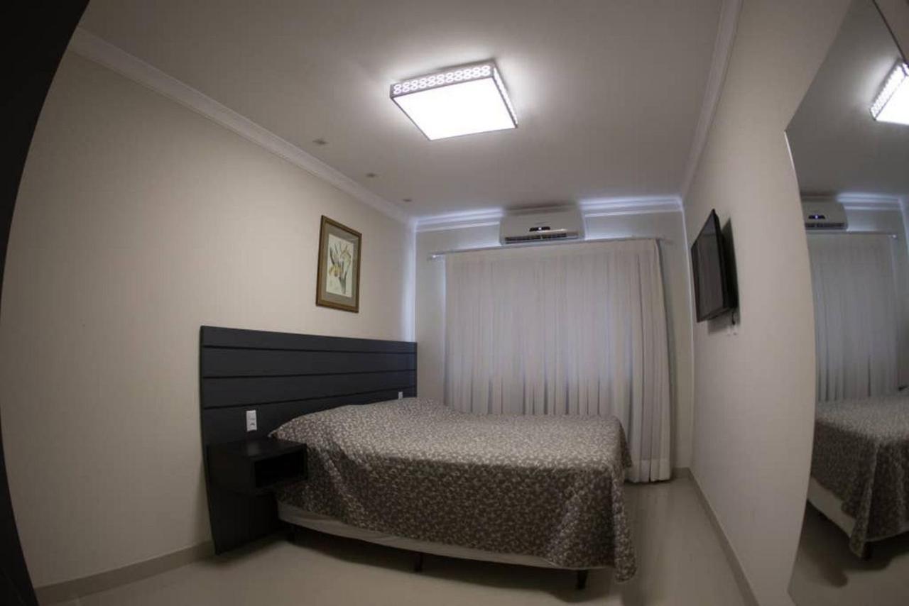 Appartement Baia Dos Golfinhos à Bombinhas Extérieur photo