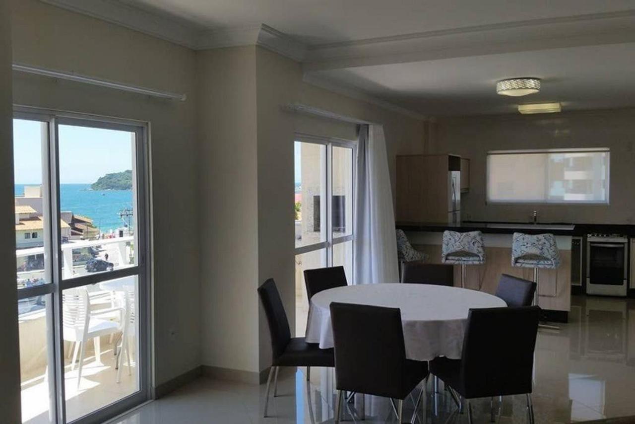 Appartement Baia Dos Golfinhos à Bombinhas Extérieur photo