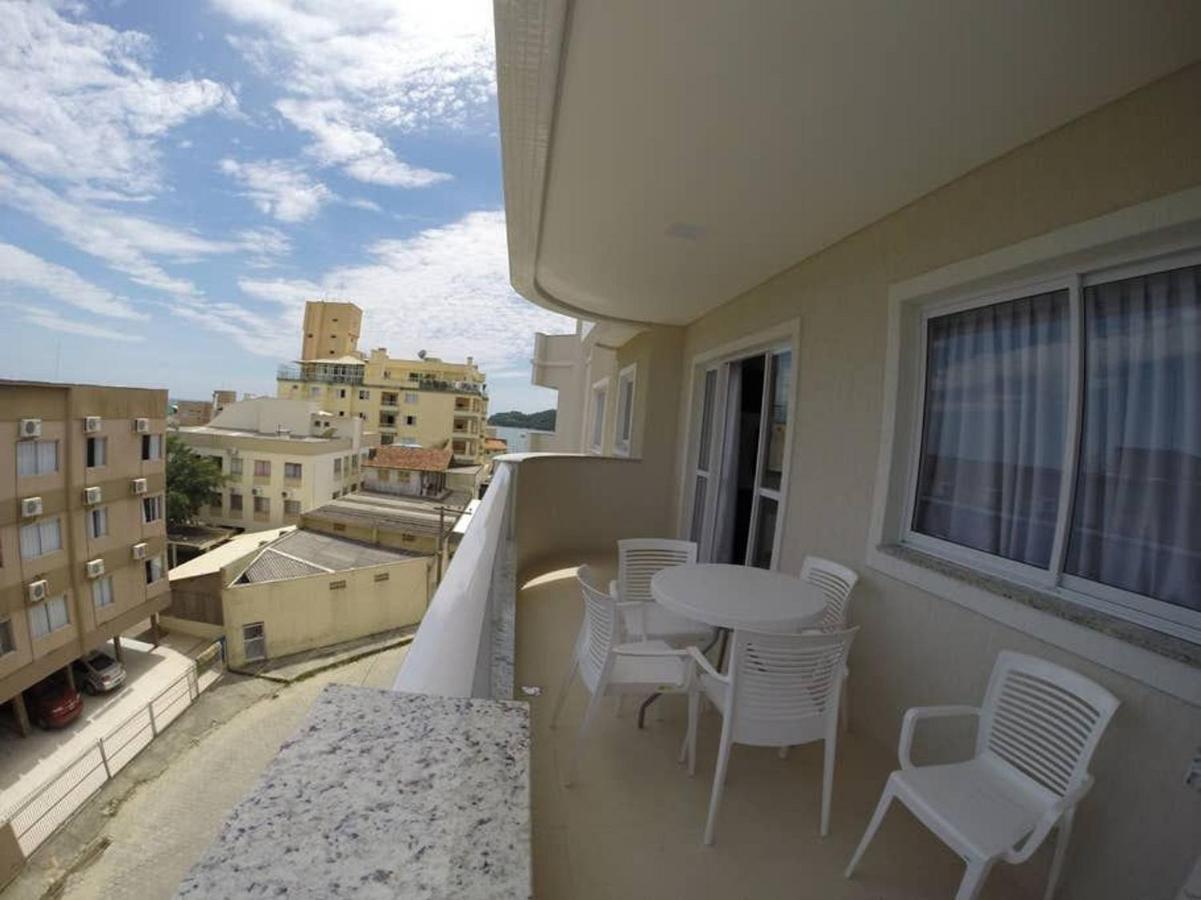 Appartement Baia Dos Golfinhos à Bombinhas Extérieur photo