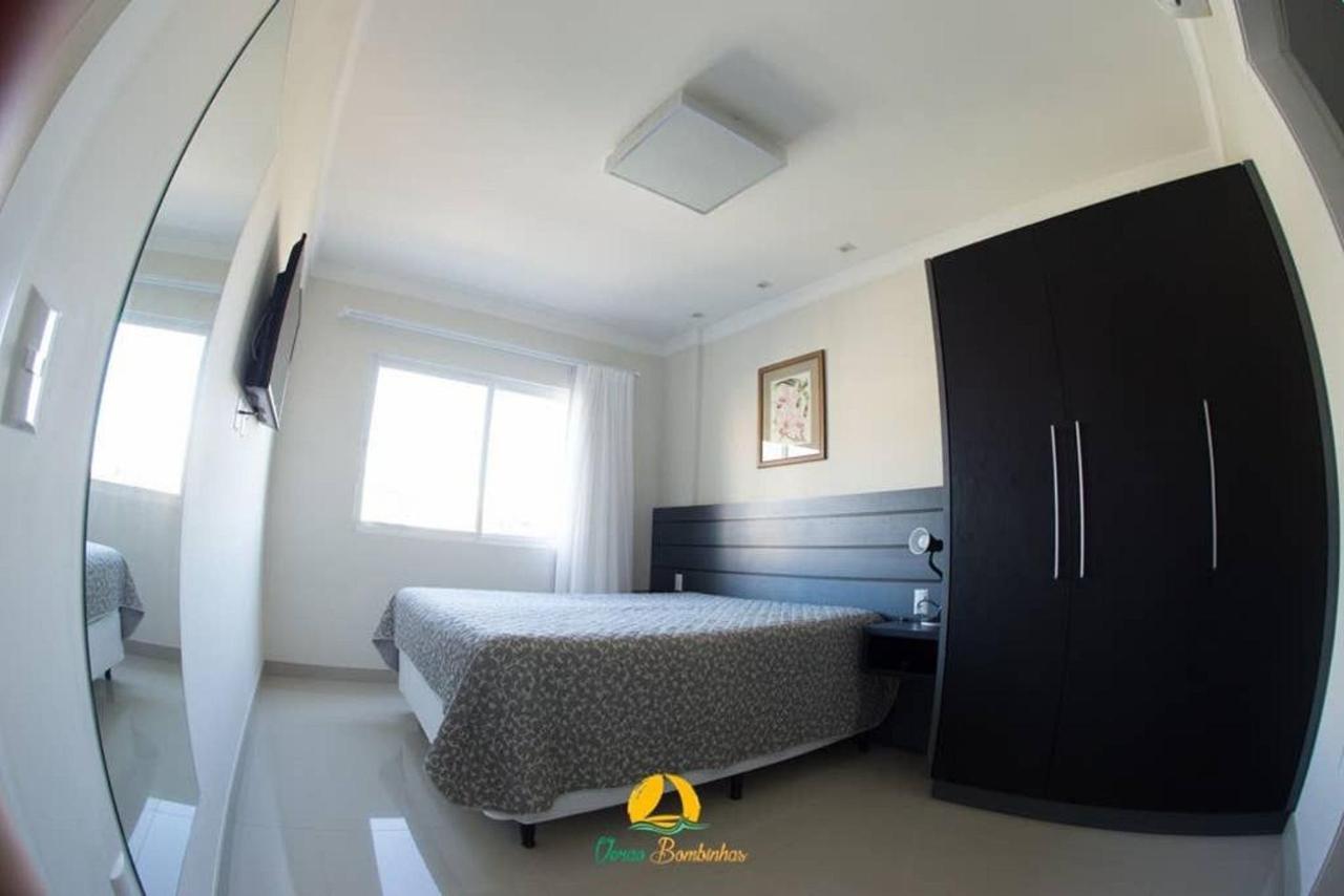 Appartement Baia Dos Golfinhos à Bombinhas Extérieur photo