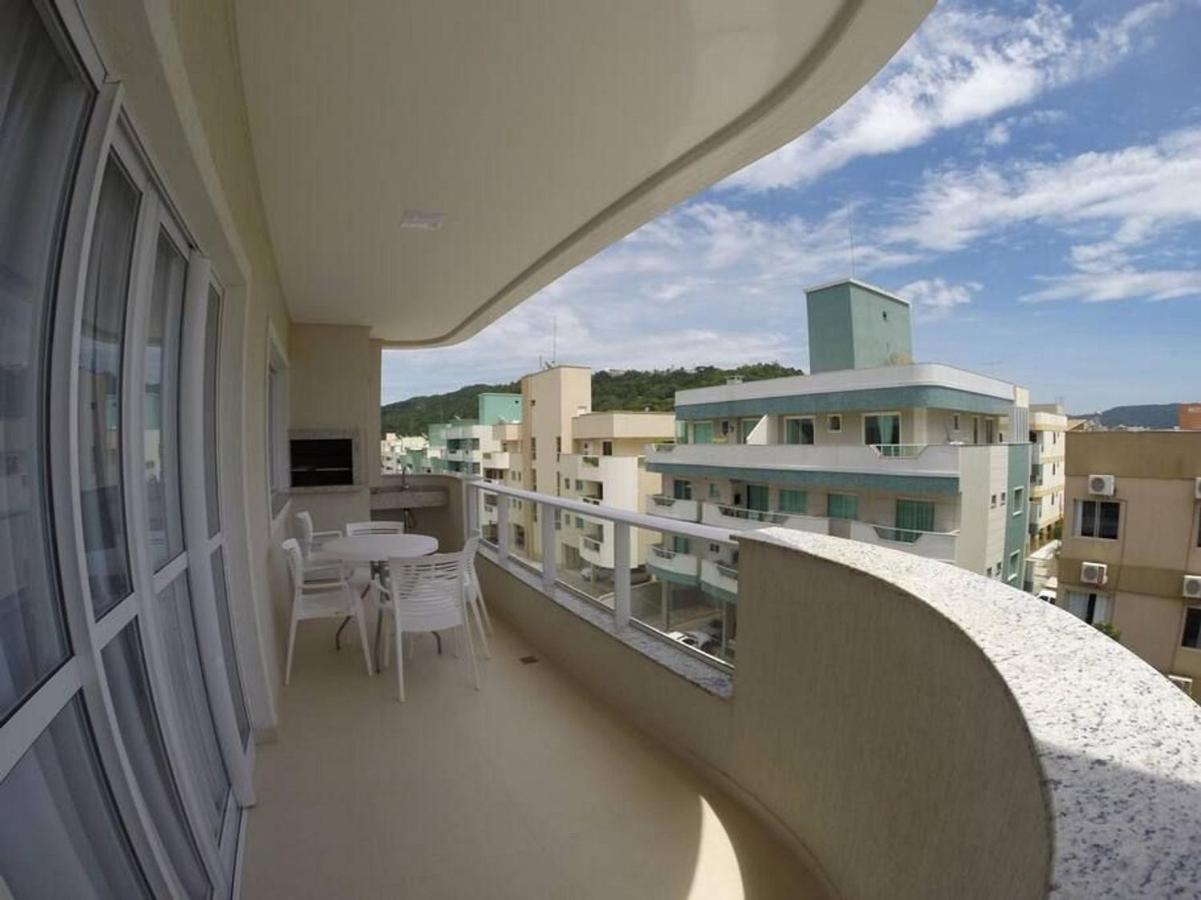Appartement Baia Dos Golfinhos à Bombinhas Extérieur photo