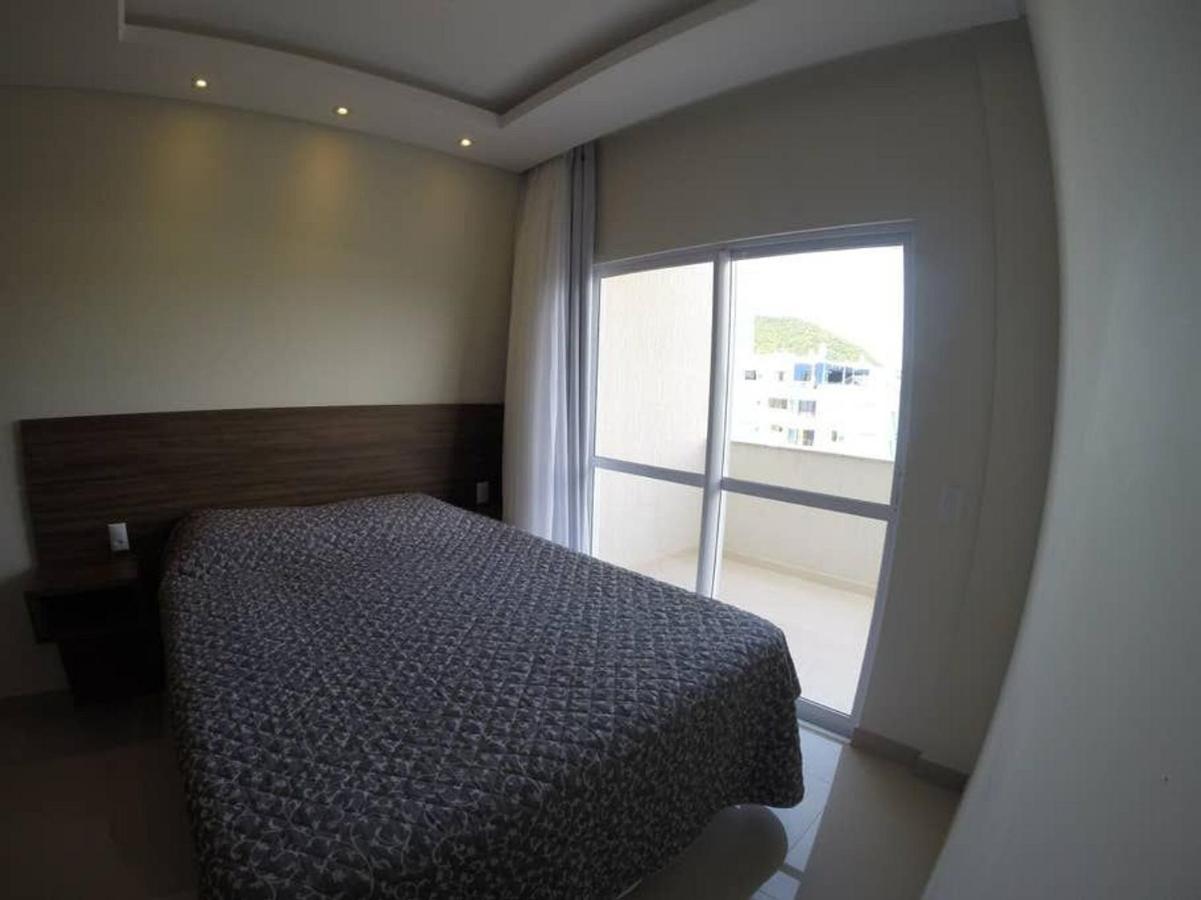 Appartement Baia Dos Golfinhos à Bombinhas Extérieur photo