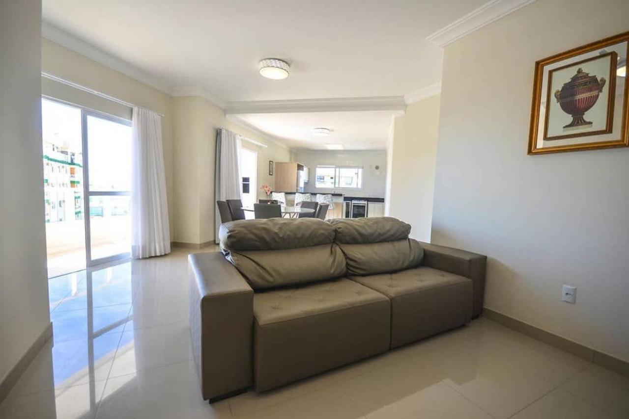 Appartement Baia Dos Golfinhos à Bombinhas Extérieur photo