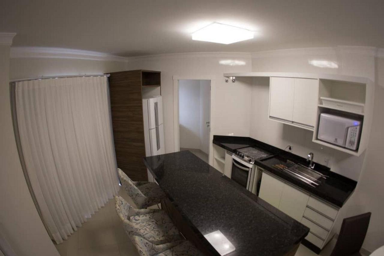Appartement Baia Dos Golfinhos à Bombinhas Extérieur photo