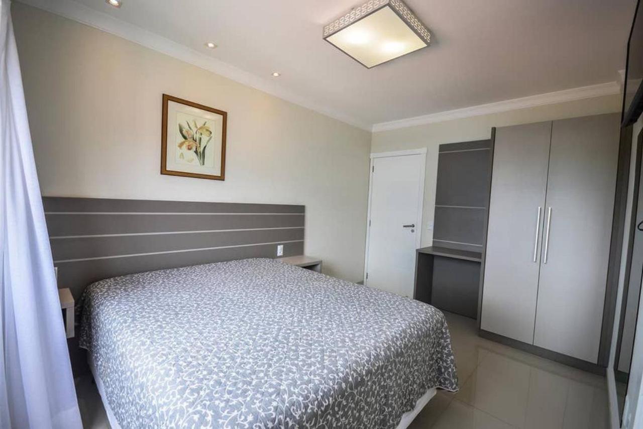 Appartement Baia Dos Golfinhos à Bombinhas Extérieur photo