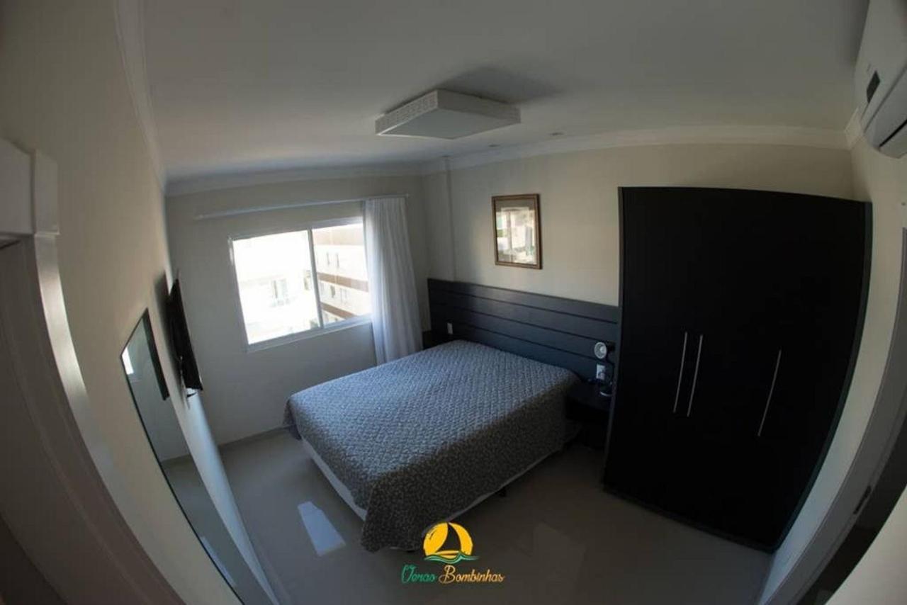 Appartement Baia Dos Golfinhos à Bombinhas Extérieur photo