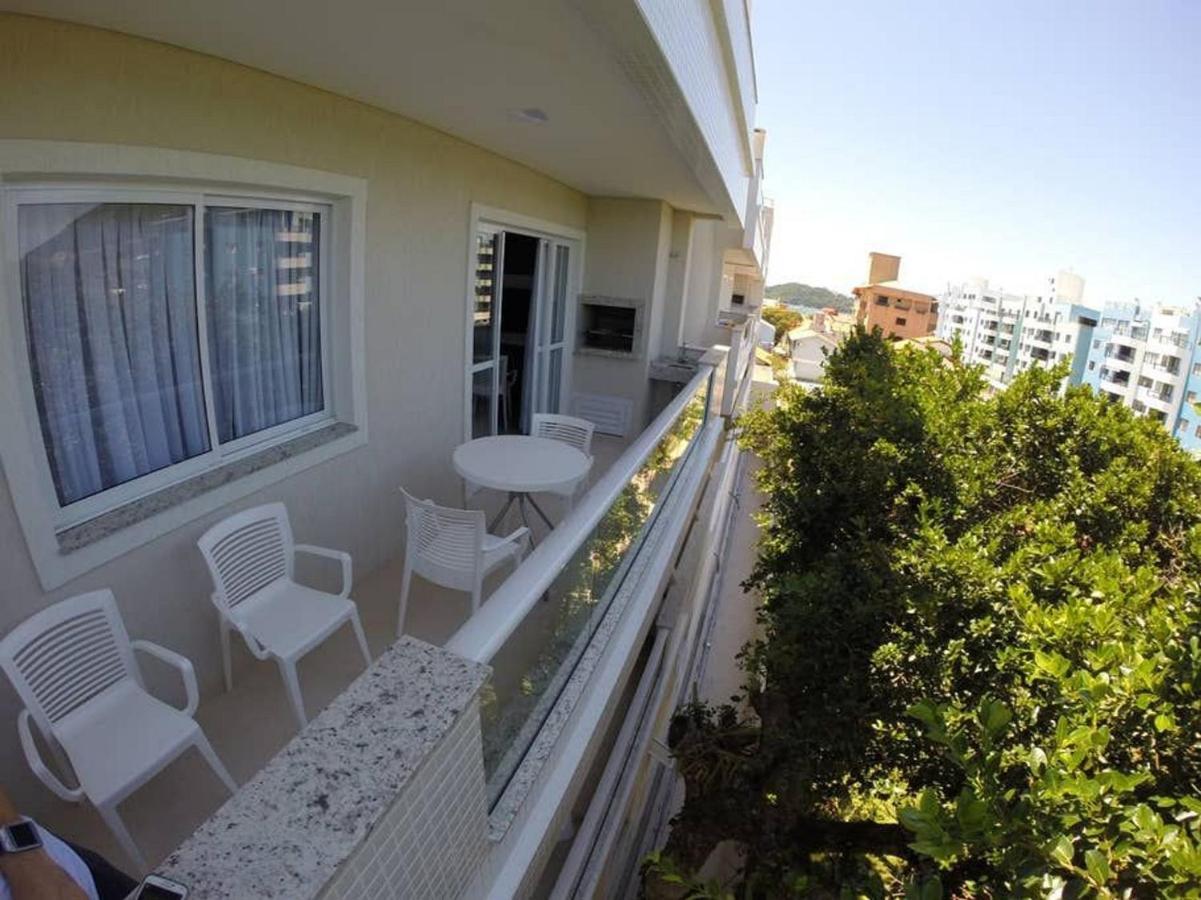 Appartement Baia Dos Golfinhos à Bombinhas Extérieur photo